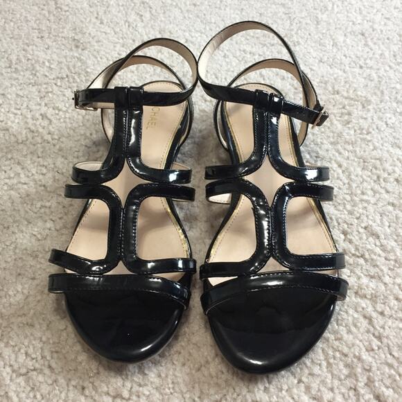 Michael‎ Black Patent Leather Starks Sandals - Picture 1 of 8
